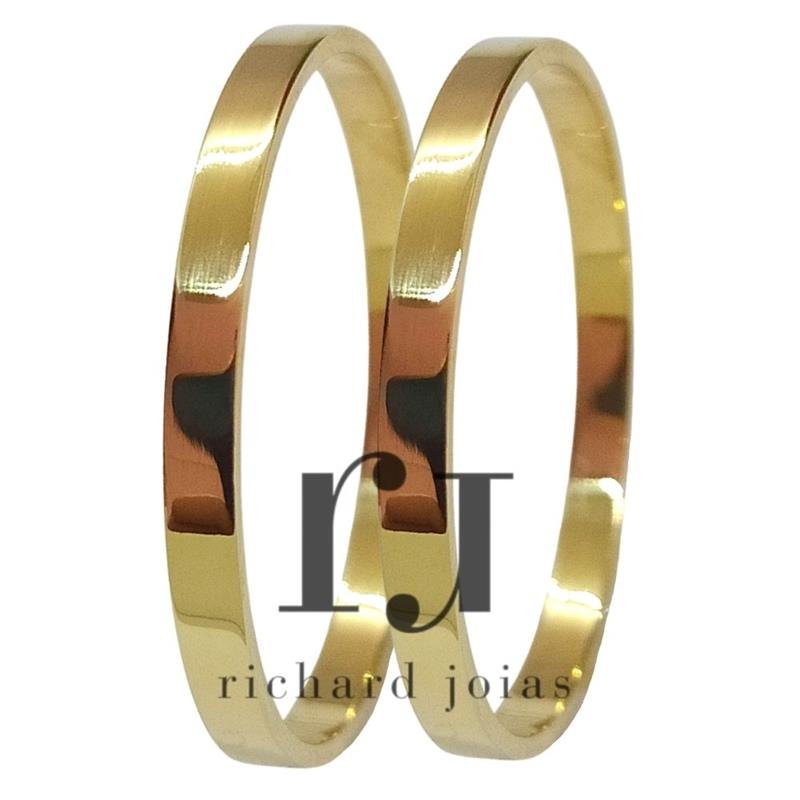 ALIANÇA DE OURO 18KL PESO 1,5 GRAMAS E LARGURA DE 2,0MM QUADRADA