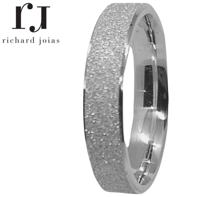 ALIANÇA DE PRATA 4,5MM ANATÔMICA DIAMANTADA C/LATERAL REBAIXADA