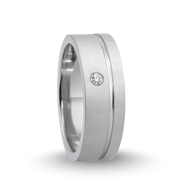 ALIANÇA DE PRATA 6,0MM ANATÔMICA QUADRADA C/FOSCO 01 PEDRA E 01 FRISO 0,50 LATERAL