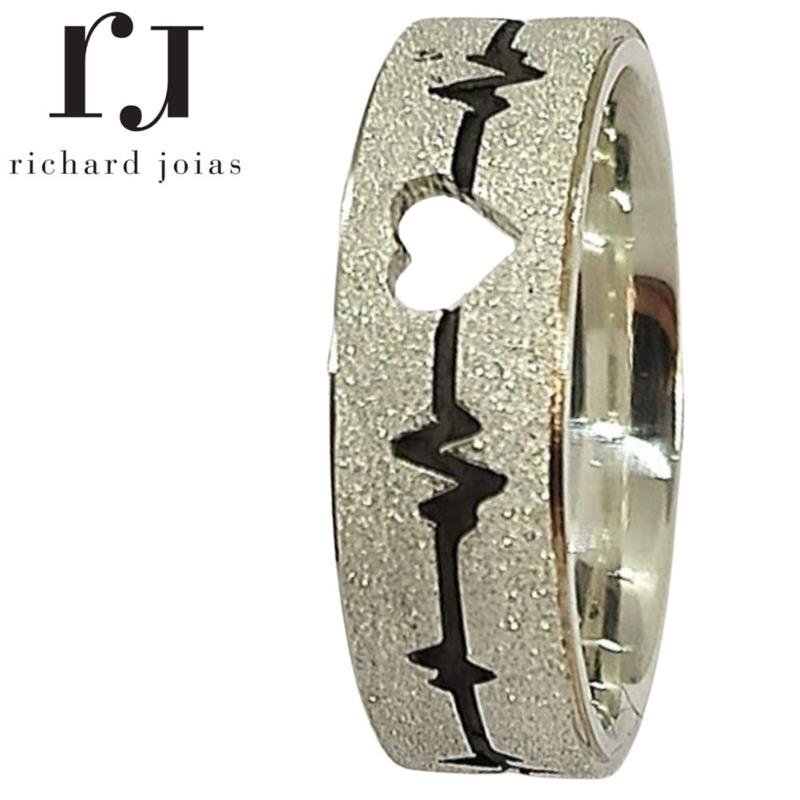 ALIANÇA DE PRATA 6,0MM ANATÔMICA QUADRADA DIAMANTADA C/BATIMENTO E LATERAL REBAIXADA