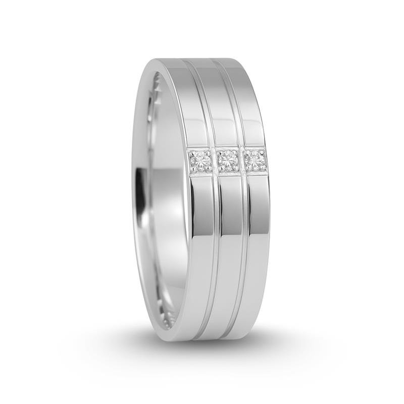 ALIANÇA DE PRATA 6,0MM ANATÔMICA QUADRADA C/ 03 PEDRAS E 2 FRISOS 0,50