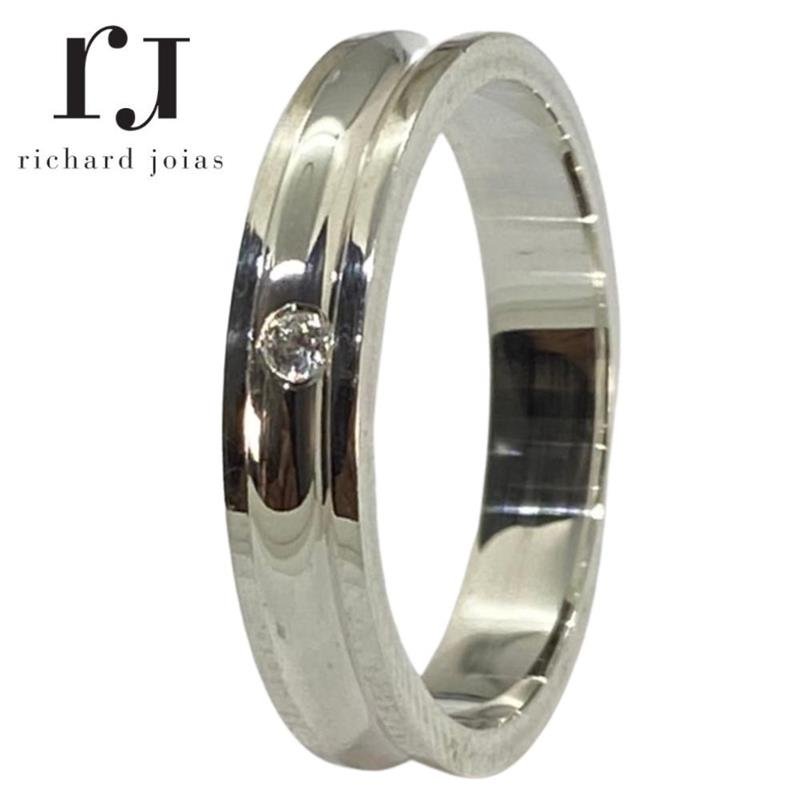 ALIANÇA DE PRATA 4,0MM ANATÔMICA QUADRADA CONCAVA C/01 PEDRA NA CANALETA