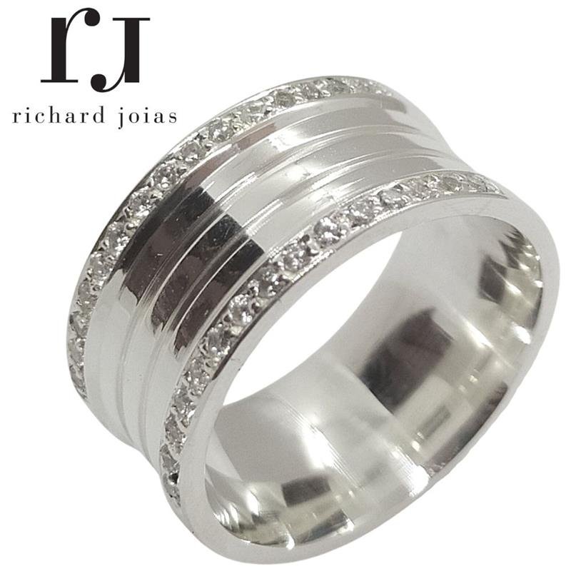 ALIANÇA DE PRATA 10MM ANATÔMICA QUADRADA C/02 FRISOS 0,50 E 30 PEDRAS