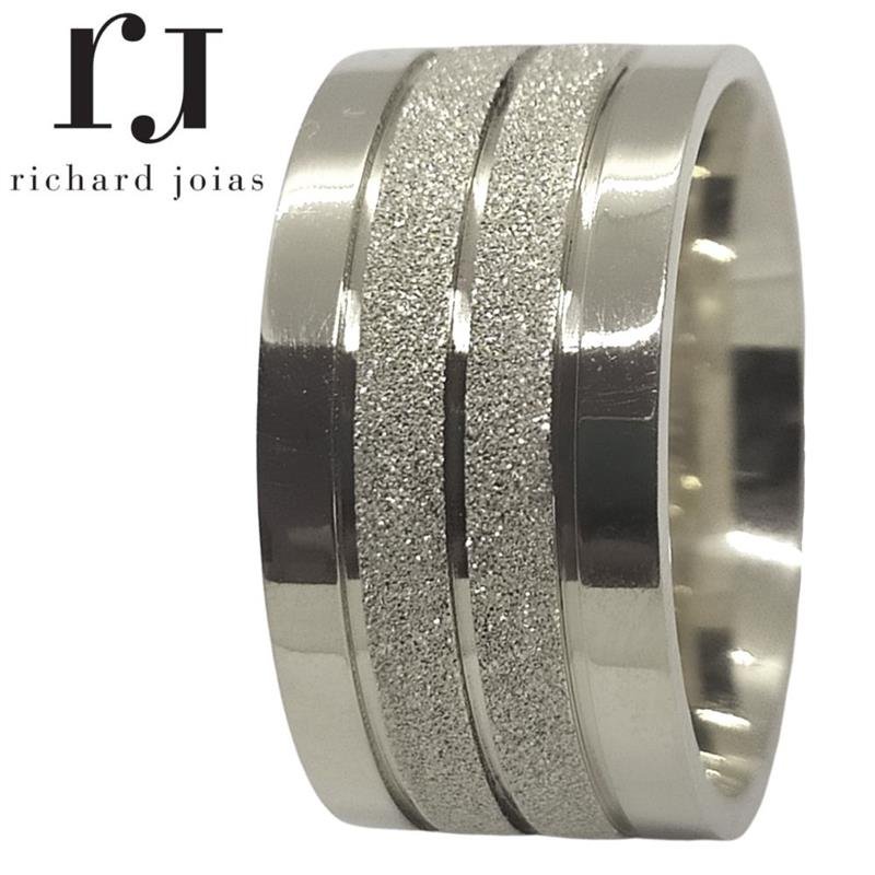 ALIANÇA DE PRATA 10MM ANATÔMICA QUADRADA DIAMANTADA C/ 3 FRISOS 0,50