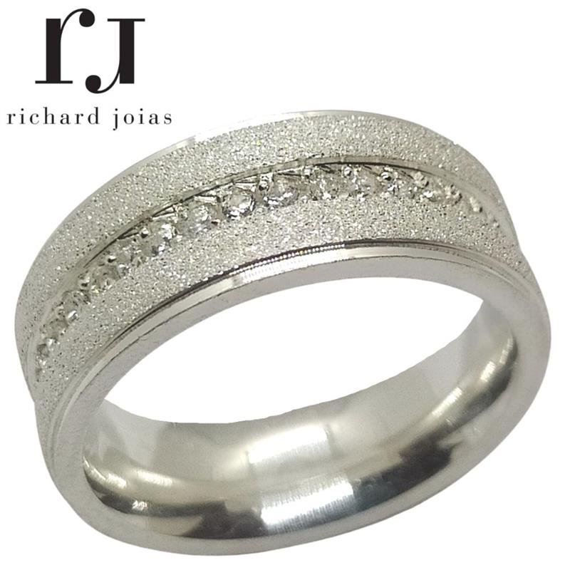 ALIANÇA DE PRATA 8,0MM ANATÔMICA QUADRADA DIAMANTADA C/ VOLTA TODA DE PEDRAS E LATERAL REBAIXADA