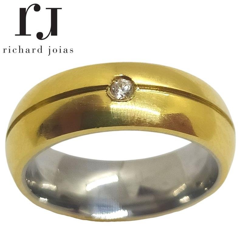 ALIANÇA DE MOEDA C/FORRO DE AÇO 6,0 MM ANATÔMICA ABAULADA C/ 01 FRISO 0,50 E 01 PEDRA