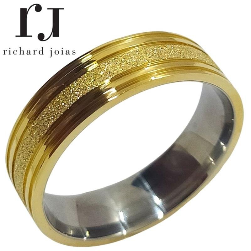 ALIANÇA DE MOEDA C/FORRO DE AÇO 6,0MM ANATÔMICA QUADRADA CENTRO DIAMANTADO C/ 04 FRISOS