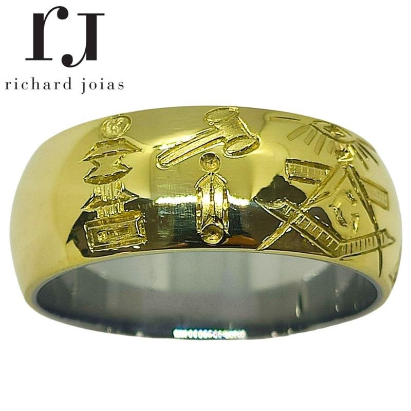 ALIANÇA DE MOEDA C/FORRO DE AÇO 10MM ANATÔMICA ABAULADA PERSONALIZADA C/ SÍMBOLOS MAÇONICOS