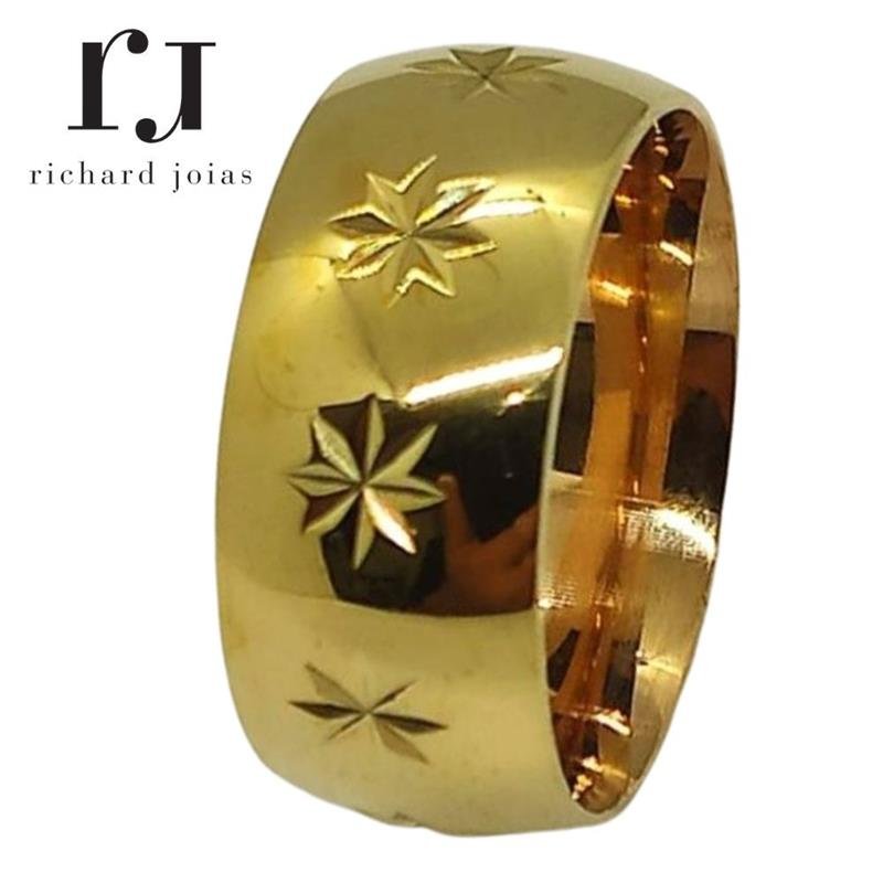 ALIANÇA DE MOEDA 10MM ABAULADA TRABALHADA