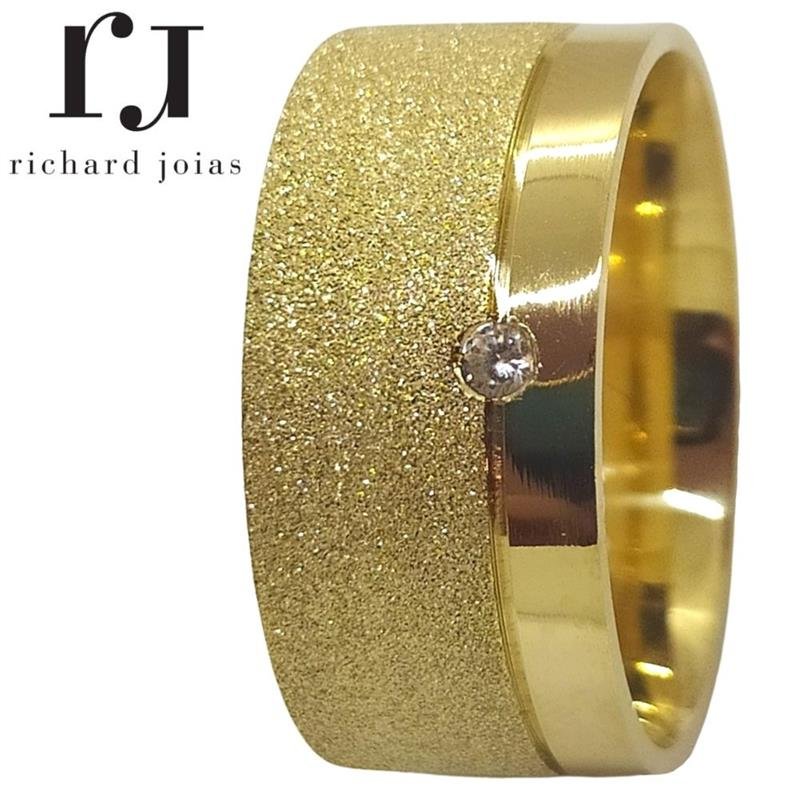 ALIANÇA DE MOEDA 10 MM ANATÔMICA QUADRADA DIAMANTADA C/ 1 PEDRA E 1 FRISO 0,50