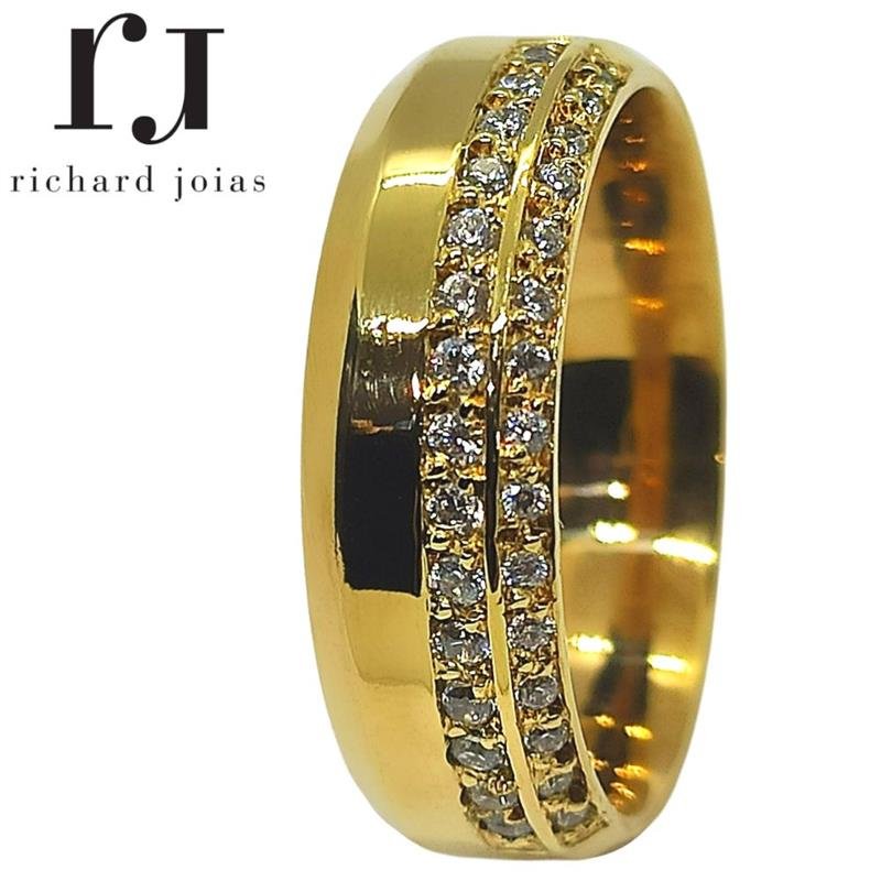 ALIANÇA DE MOEDA 6,0MM ANATÔMICA QUADRADA CHANFRADA C/ 30 PEDRAS LATERAL