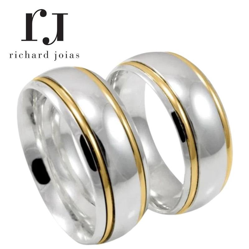 ALIANÇA DE PRATA C/FILETE DE OURO 10KL 8MM*ANATÔMICA ABAULADA