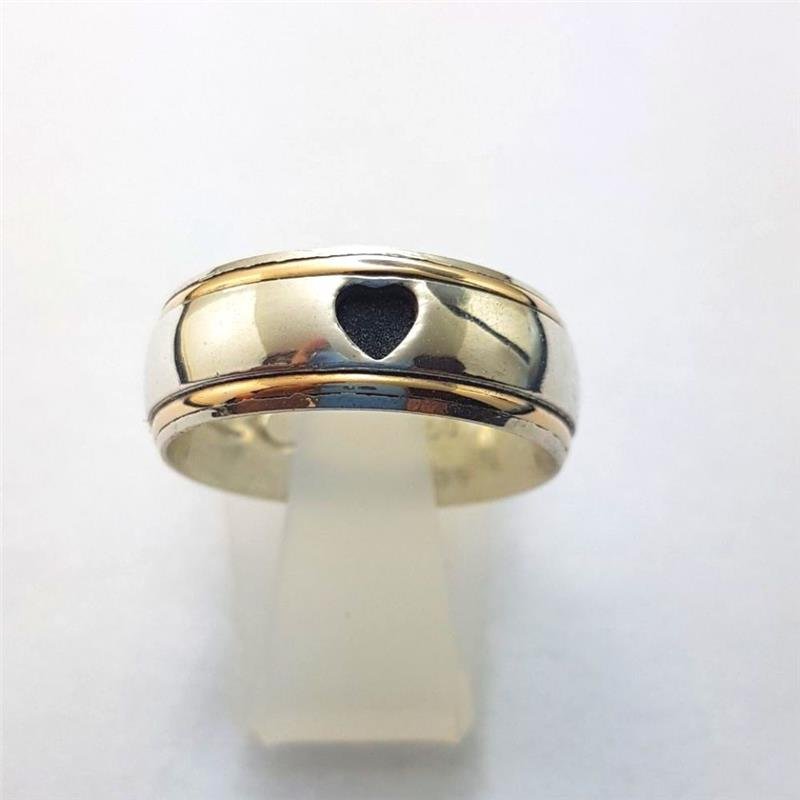 ALIANÇA DE PRATA C/FILETE DE OURO 10KL 8MM *ANATÔMICA C/CORAÇÃO ( FAZ PAR REF-62 )