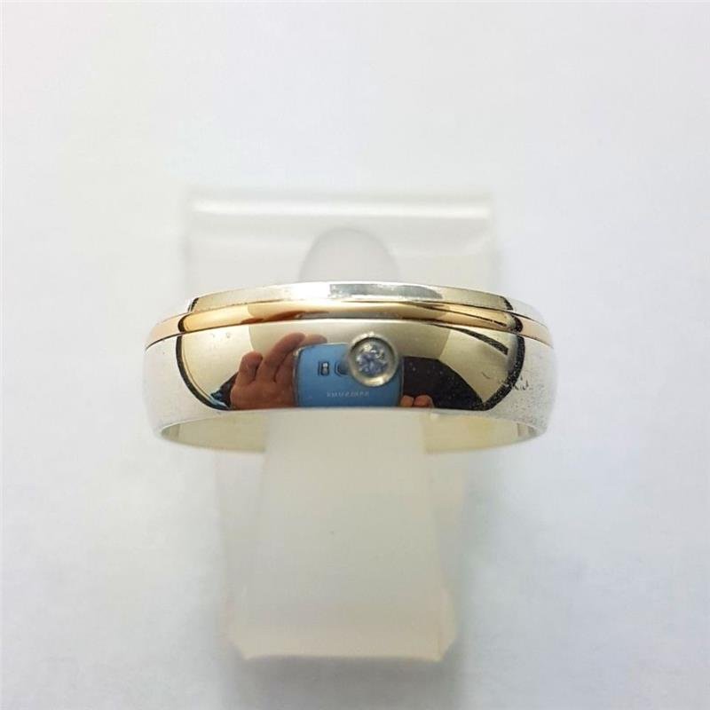 ALIANÇA DE PRATA C/FILETE DE OURO 10KL 6,0MM INTERNO RETO ABAULADA C/01 PEDRA (FAZ PAR REF-95)