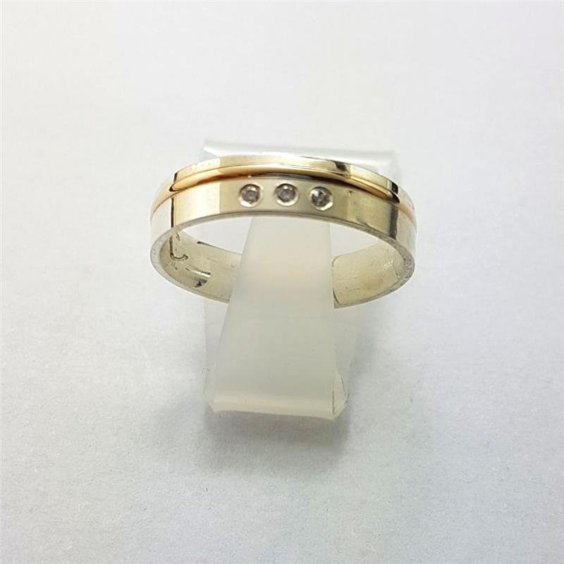 ALIANÇA DE PRATA C/FILETE DE OURO 10KL 6,0MM *ANATÔMICA QUADRADA C/03 PEDRAS (FAZ PAR REF-100)