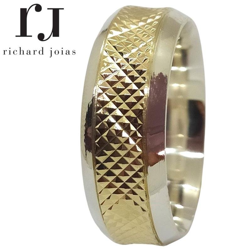 ALIANÇA DE PRATA C/CHAPA DE OURO 10K 8,0MM ABAULADA TRABALHADA