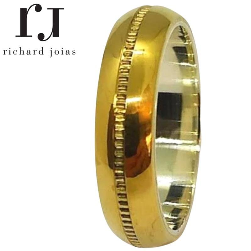 ALIANÇA DE MOEDA C/FORRO DE PRATA 6,0MM INTERNO RETO ABAULADA TRABALHADA