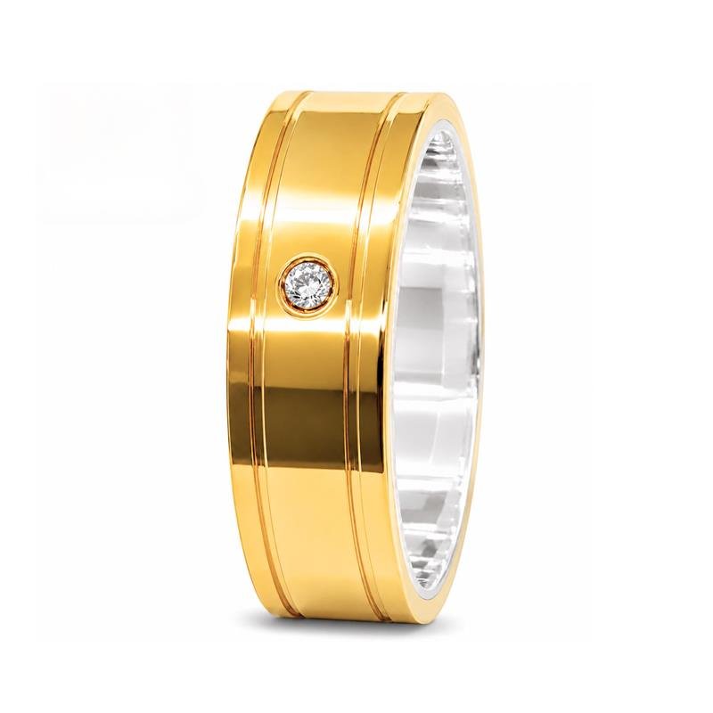 ALIANÇA DE MOEDA C/FORRO DE PRATA 6,0MM INTERNO RETO QUADRADA 02 FRISO 0,50 E 01 PEDRA
