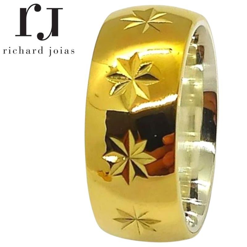 ALIANÇA DE MOEDA C/FORRO DE PRATA 9,0MM ANATÔMICA ABAULADA TRABALHADA