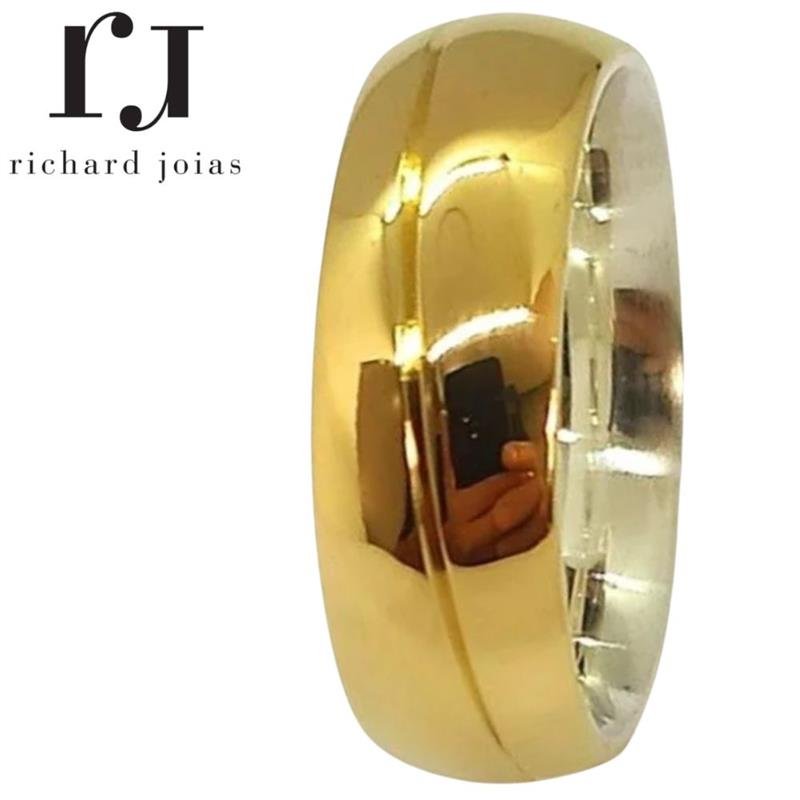 ALIANÇA DE MOEDA C/FORRO DE PRATA 8,0MM ANATÔMICA ABAULADA E FRISO TORCIDO