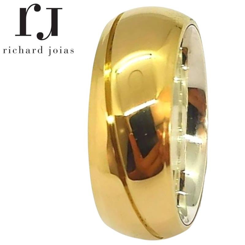 ALIANÇA DE MOEDA C/FORRO DE PRATA 8MM ANATÔMICA ABAULADA E 01 FRISO TORCIDO