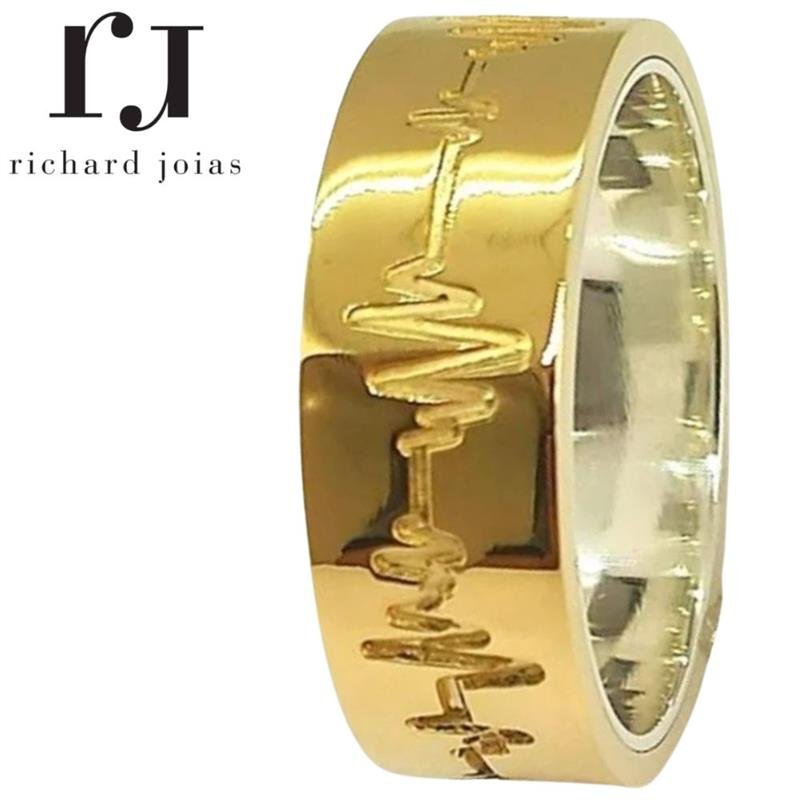 ALIANÇA DE MOEDA C/FORRO DE PRATA 8MM QUADRADA INTERNO RETO E BATIMENTOS