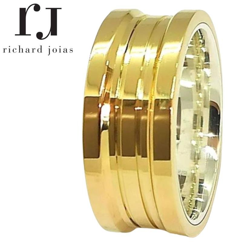 ALIANÇA DE MOEDA C/FORRO DE PRATA 9,0MM ANATÔMICA QUADRADA CENTRO REBAIXADO CHANFRADO E 02 FRISO 0,50